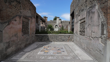 Casa di Marco Lucrezio Frontone, Sant'Antonio Abate