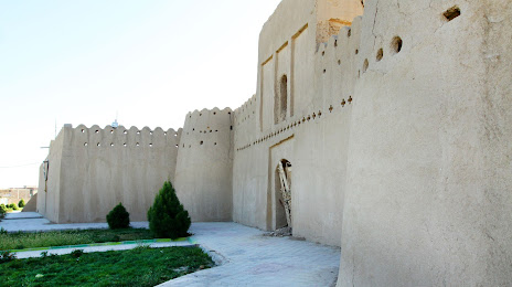 Heydar Abad Castle, Haş şehristanı