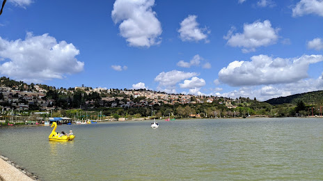 Monfort Lake, Beit Jann