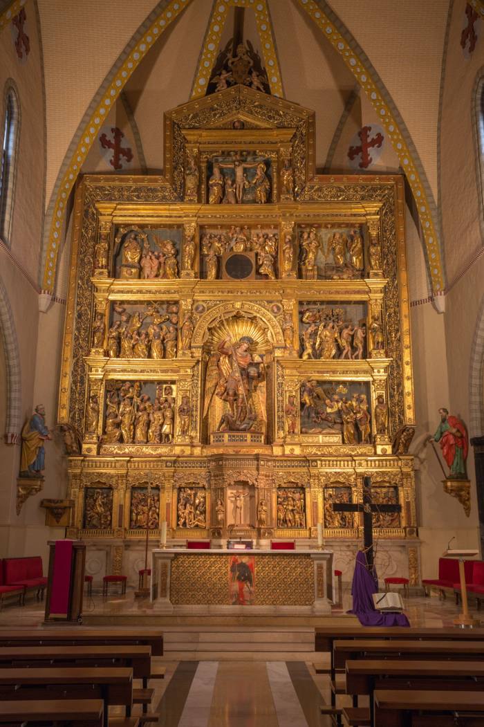 Iglesia Parroquial de San Miguel de los Navarros, Zaragoza