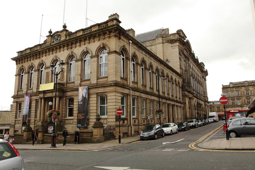 Huddersfield Town Hall, 