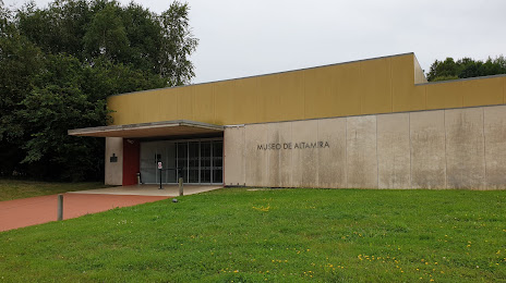 Museo Nacional y Centro de Investigación de Altamira, Torrelavega
