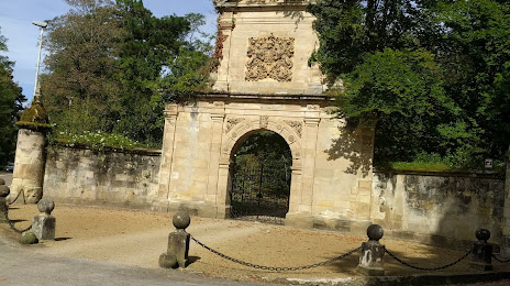 Jardín Histórico Puente San Miguel, Torrelavega
