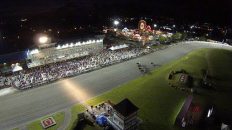 Red Shores Racetrack & Casino, تشارلوت تاون