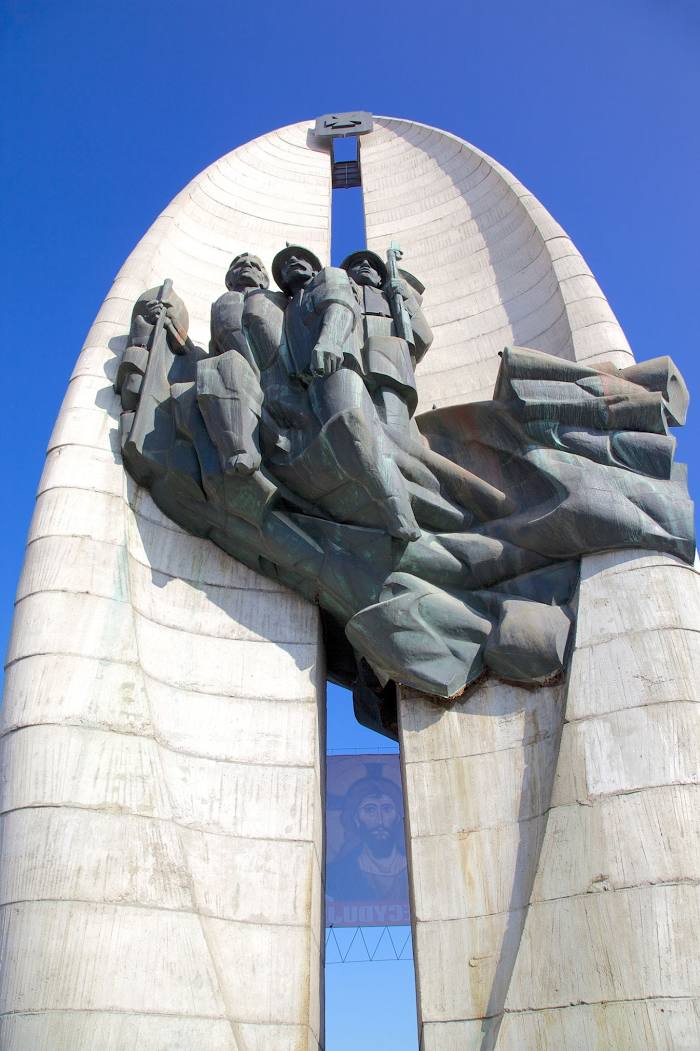Revolutionary Act Monument (Pomnik Czynu Rewolucyjnego), 