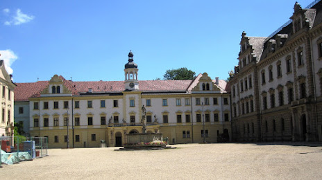 Principal Treasury and Mews, Regensburg