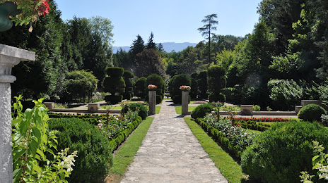 Les Jardins du Prieuré, Ла Мот-Серволекс