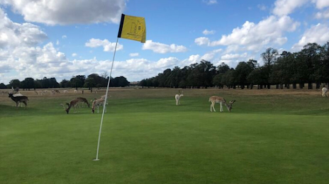 Hampton Court Palace Golf Club, Chessington