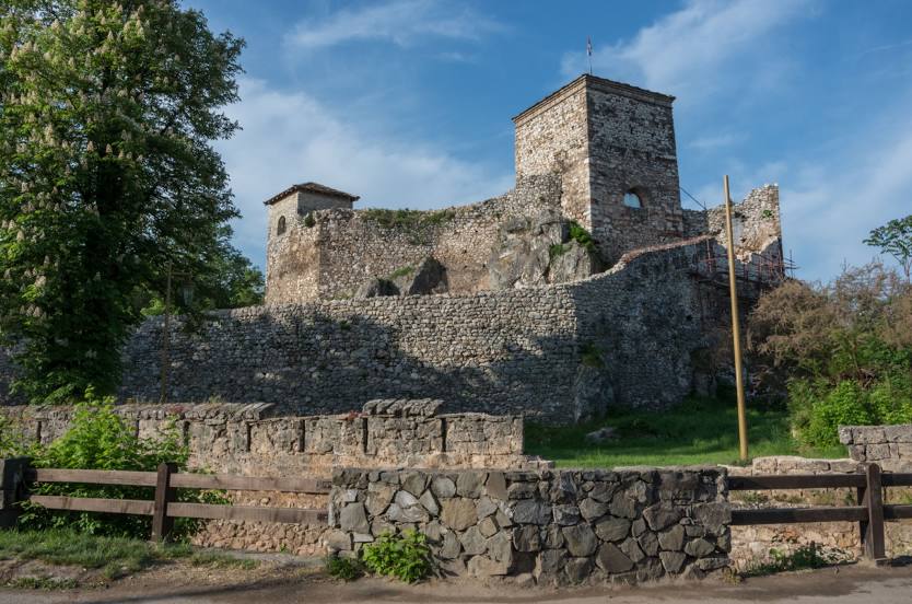 Fortress Kale Momchilo's Town, Πύργος