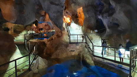 Cueva del Tesoro, Málaga