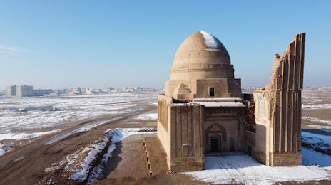 Tomb of Baba Loghman, Serahs