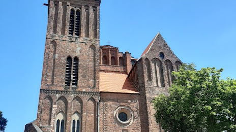 Co-Cathedral Basilica of the Most Holy Trinity, Chełmża, Chełmża