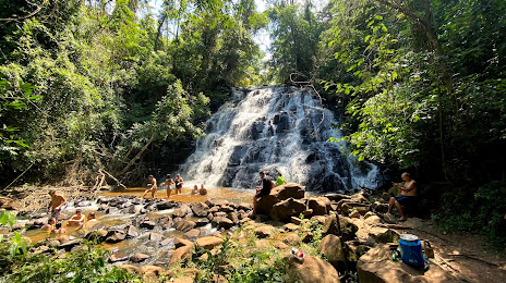 Bicho Waterfall, 