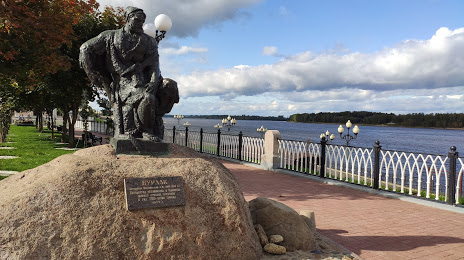 Памятник бурлаку, Рыбинск