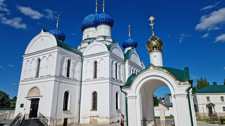 Богоявленский монастырь, 