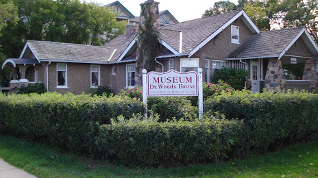 Dr. Woods House Museum, ليدوك