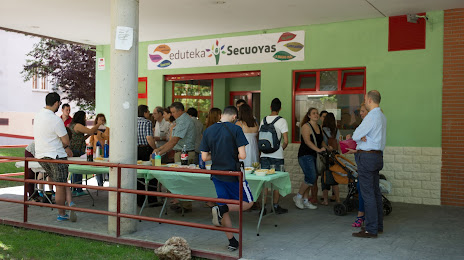 Eduteka Secuoyas, Pinto
