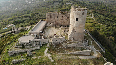 Castello Longobardo di Avella, Cervinara