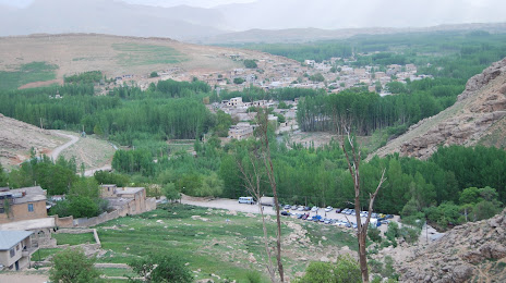 Pir-e Ghar, Farsan