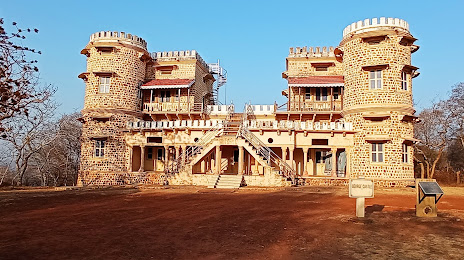 George Castle, Shivpuri