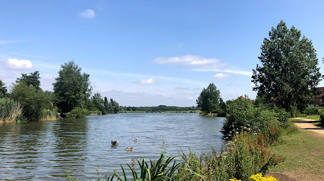 Furzton Lake, Milton Keynes