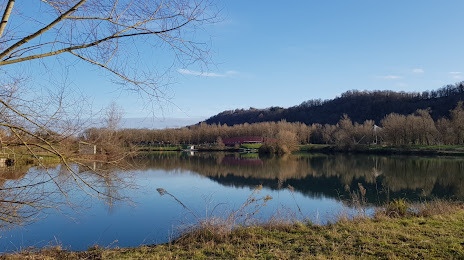 Lac de Laroin, Бієр