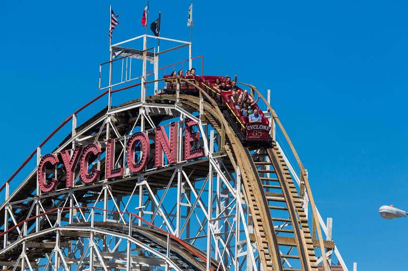 The Cyclone Roller Coaster Coney Island NY, 