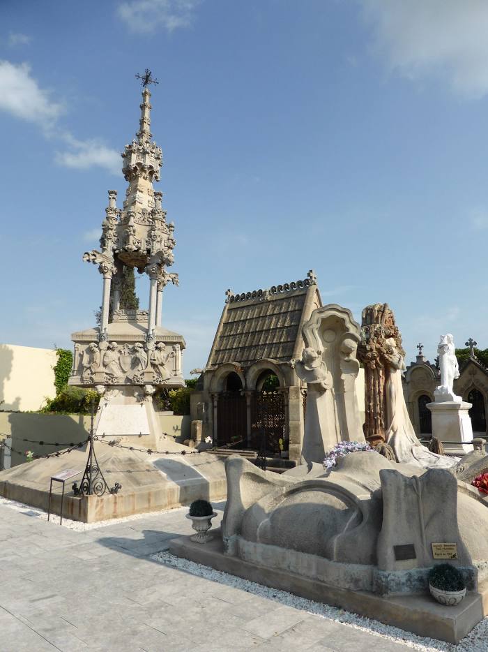 Modernist Cemetery, Lloret de Mar