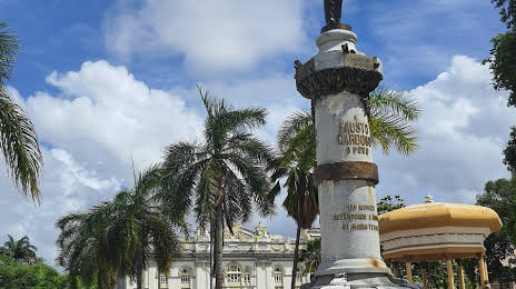 Praça Fausto Cardoso, 