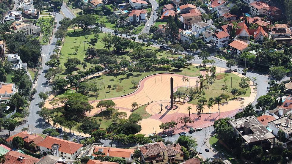 Pope's Square, Vila Velha