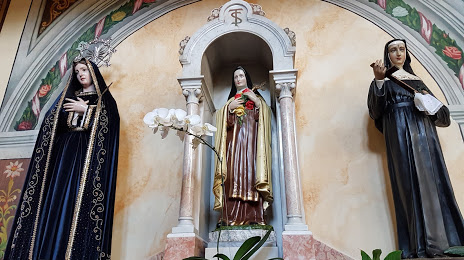 Our Lady Of the Sustenance, Araras