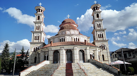 Katedralja Ortodokse Ringjallja e Krishtit, 