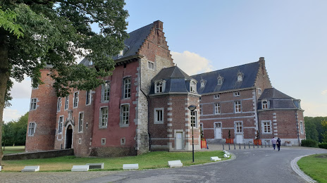 Castle of Monceau-sur-Sambre, Charleroi