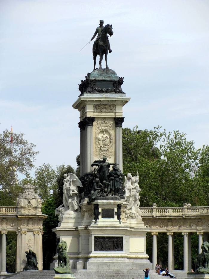 Monumento a Alfonso XII, Madrid