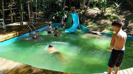 Centro de Eventos Cachoeira do Macacu (Cachoeira Macacu), Garopaba