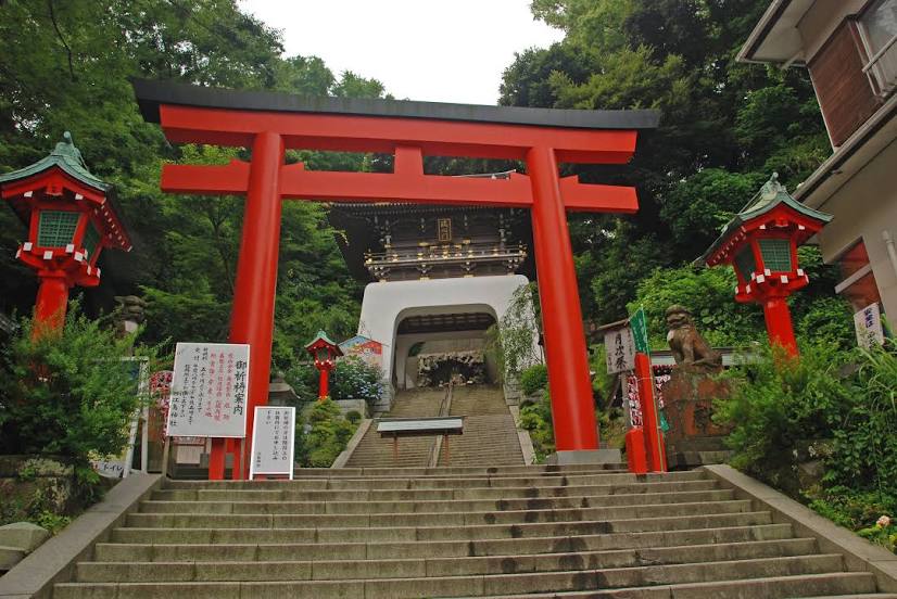 Enoshima Shrine, Fujisawa