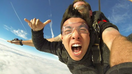 Adrenalin Skydive, 