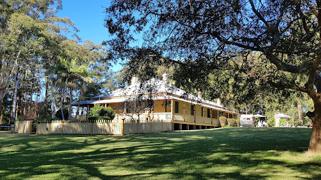 Roto House, NSW National Parks, Порт Маккуори