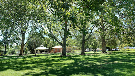 King George Gardens, Wangaratta