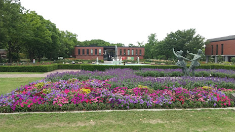 Nakano Park (Ishibashi Culture Center), 구루메 시