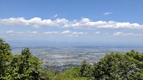 Sanpoyama, 