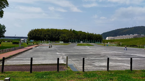 Yodogawa Kasen Park Ōyamazaki Area, 