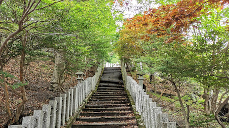 Yakeishi Shrine, 