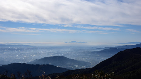 Mt. Sangun, 이이즈카 시