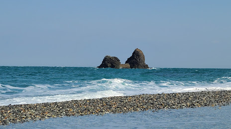 Oyashirazu Beach, 