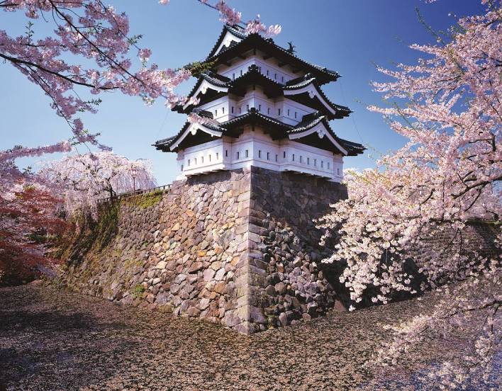 Hirosaki Castle, Hirosaki
