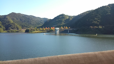 Yonaizumi Lake, 구다마쓰 시