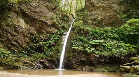Shukuya no Taki Waterfall, 