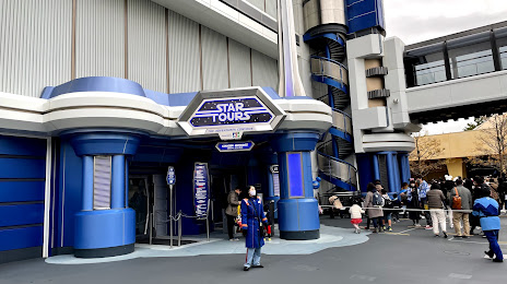 Star Tours: The Adventures Continue, 