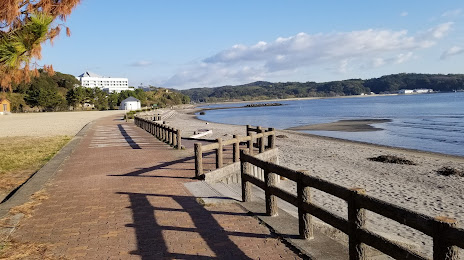糸ヶ浜, Hiji